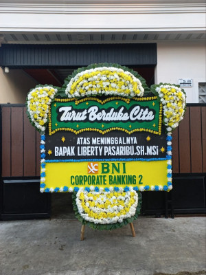 Papan Bunga Duka di Kassilampe